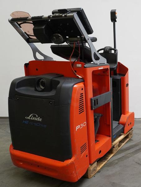 Linde P 30 C 1190 - Dragtruck: bild 1 Linde P 30 C 1190 - Dragtruck: bild 1