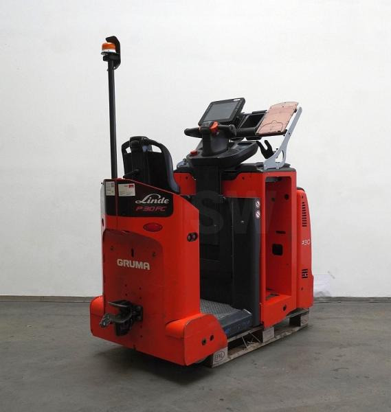 Linde P 30 C 1190 - Dragtruck: bild 1 Linde P 30 C 1190 - Dragtruck: bild 1