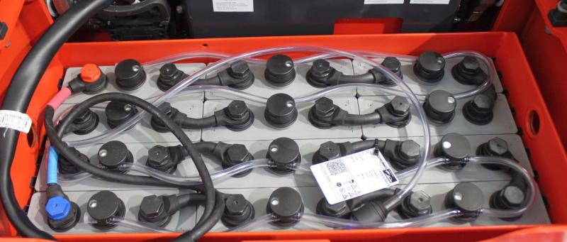 Linde T 20 AP 1153-02 - Låglyftar: bild 4 Linde T 20 AP 1153-02 - Låglyftar: bild 4