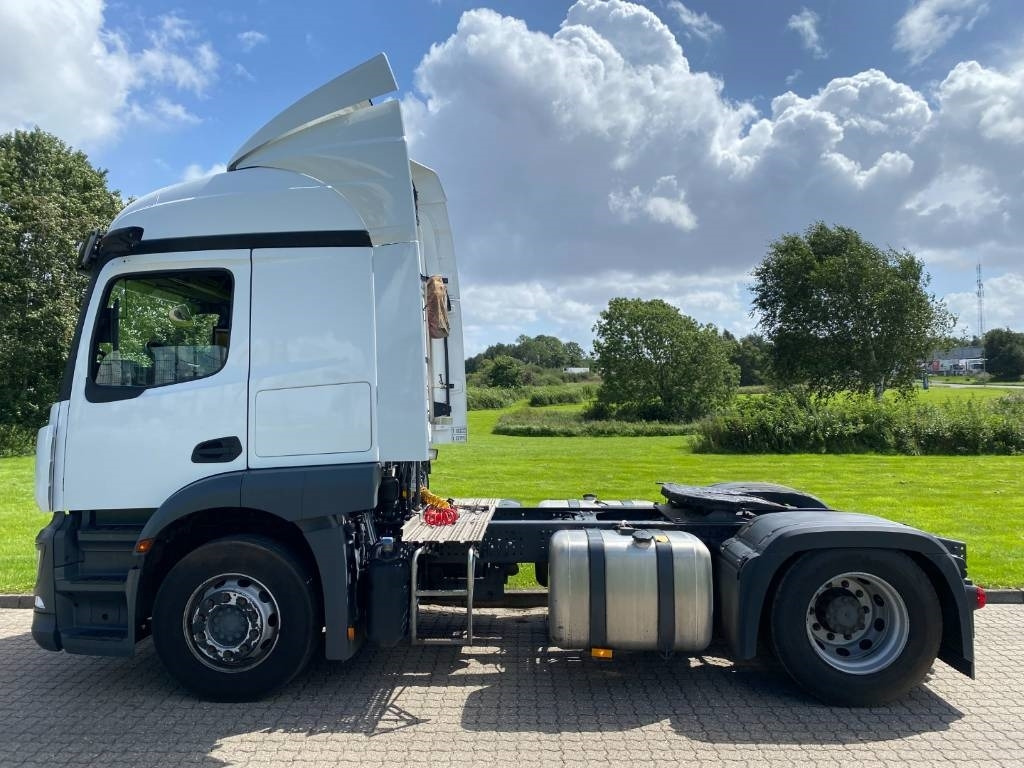 Mercedes-Benz Actros 1835 - Dragbil: bild 5 Mercedes-Benz Actros 1835 - Dragbil: bild 5