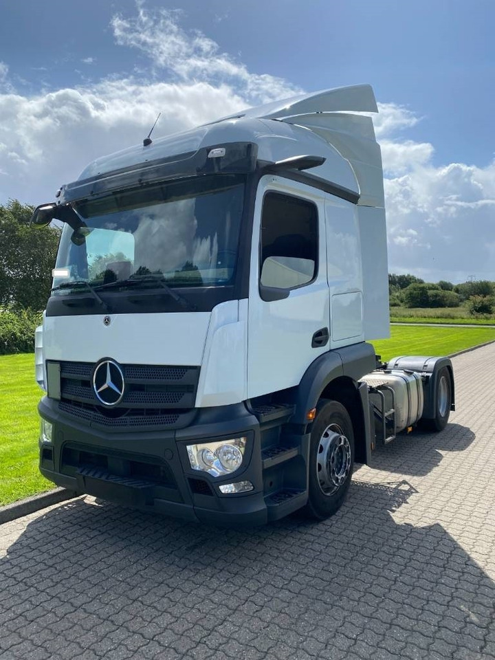 Mercedes-Benz Actros 1835 - Dragbil: bild 1 Mercedes-Benz Actros 1835 - Dragbil: bild 1
