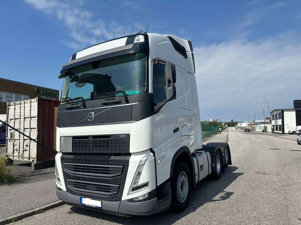 Volvo FH 62 TT serie nr 2251 - Dragbil: bild 1 Volvo FH 62 TT serie nr 2251 - Dragbil: bild 1