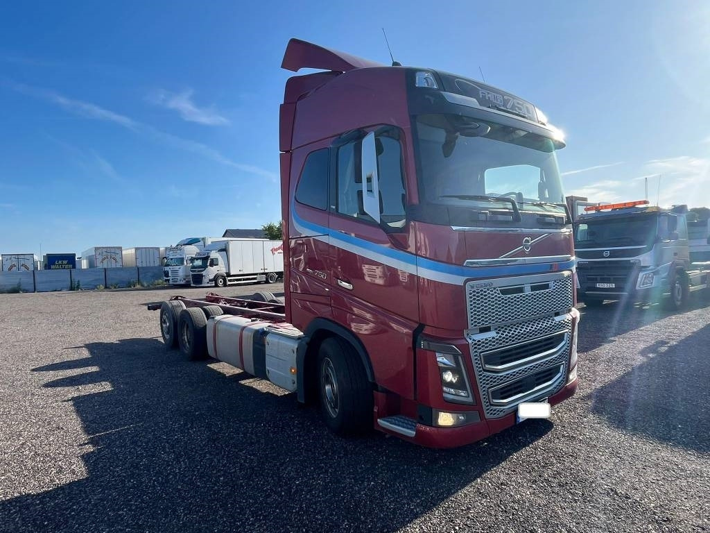 Volvo FH 16 serie 0561 - Chassi lastbil: bild 1 Volvo FH 16 serie 0561 - Chassi lastbil: bild 1