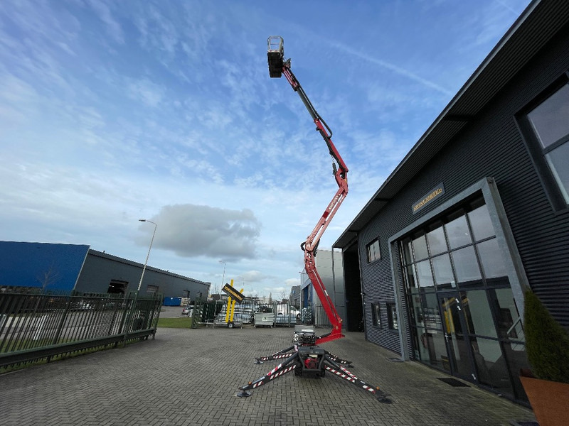 Hinowa Lightlift 15.70 - Bomlift, Larvbandslift: bild 2 Hinowa Lightlift 15.70 - Bomlift, Larvbandslift: bild 2