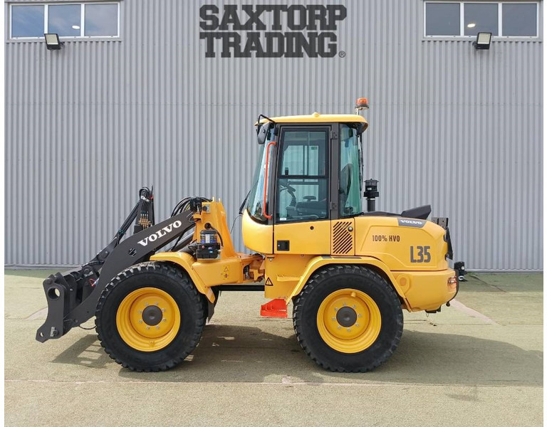 Volvo L35 HT, Hjullastare - Kompaktlastare/ Slirstyrda lastare: bild 2 Volvo L35 HT, Hjullastare - Kompaktlastare/ Slirstyrda lastare: bild 2