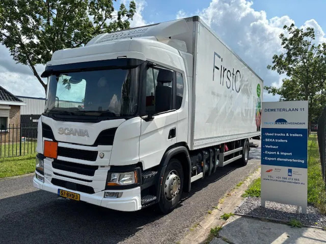 Scania P280 Closed box taillift 2000 kg Fuel CNG - Lastbil med skåp: bild 1 Scania P280 Closed box taillift 2000 kg Fuel CNG - Lastbil med skåp: bild 1