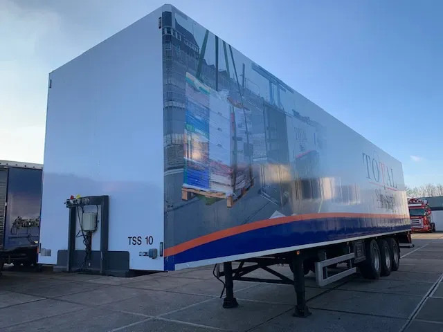 Vogelzang Closed box insulated lift axle MOT 06-2026 TOP Condition - Skåp semitrailer: bild 3 Vogelzang Closed box insulated lift axle MOT 06-2026 TOP Condition - Skåp semitrailer: bild 3