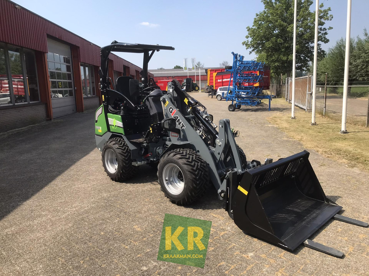 Giant G2200E - Minilastare: bild 2 Giant G2200E - Minilastare: bild 2