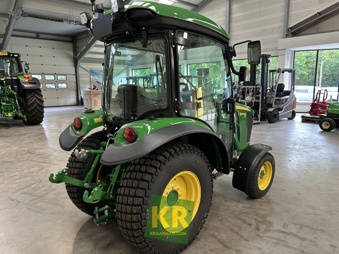 John Deere 3046R - Minitraktor: bild 5 John Deere 3046R - Minitraktor: bild 5