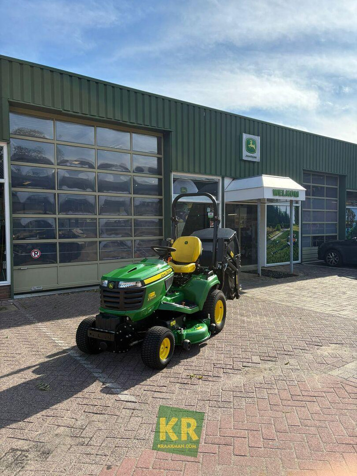 X950R John Deere - Gräsklippare: bild 1 X950R John Deere - Gräsklippare: bild 1