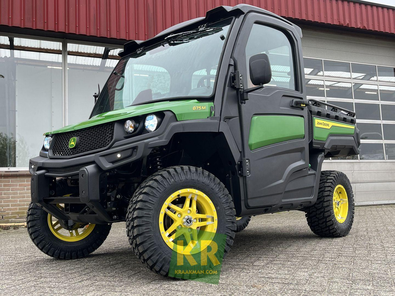 XUV875M John Deere - Fyrhjuling: bild 1 XUV875M John Deere - Fyrhjuling: bild 1