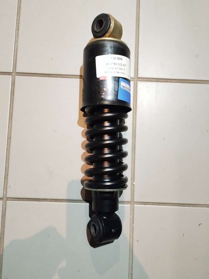 AMORTYZATOR KABINY MAN M90 F90 M2000 F2000 112856 SACHS 81417226010 81417226013 - Hyttfjädring: bild 1 AMORTYZATOR KABINY MAN M90 F90 M2000 F2000 112856 SACHS 81417226010 81417226013 - Hyttfjädring: bild 1