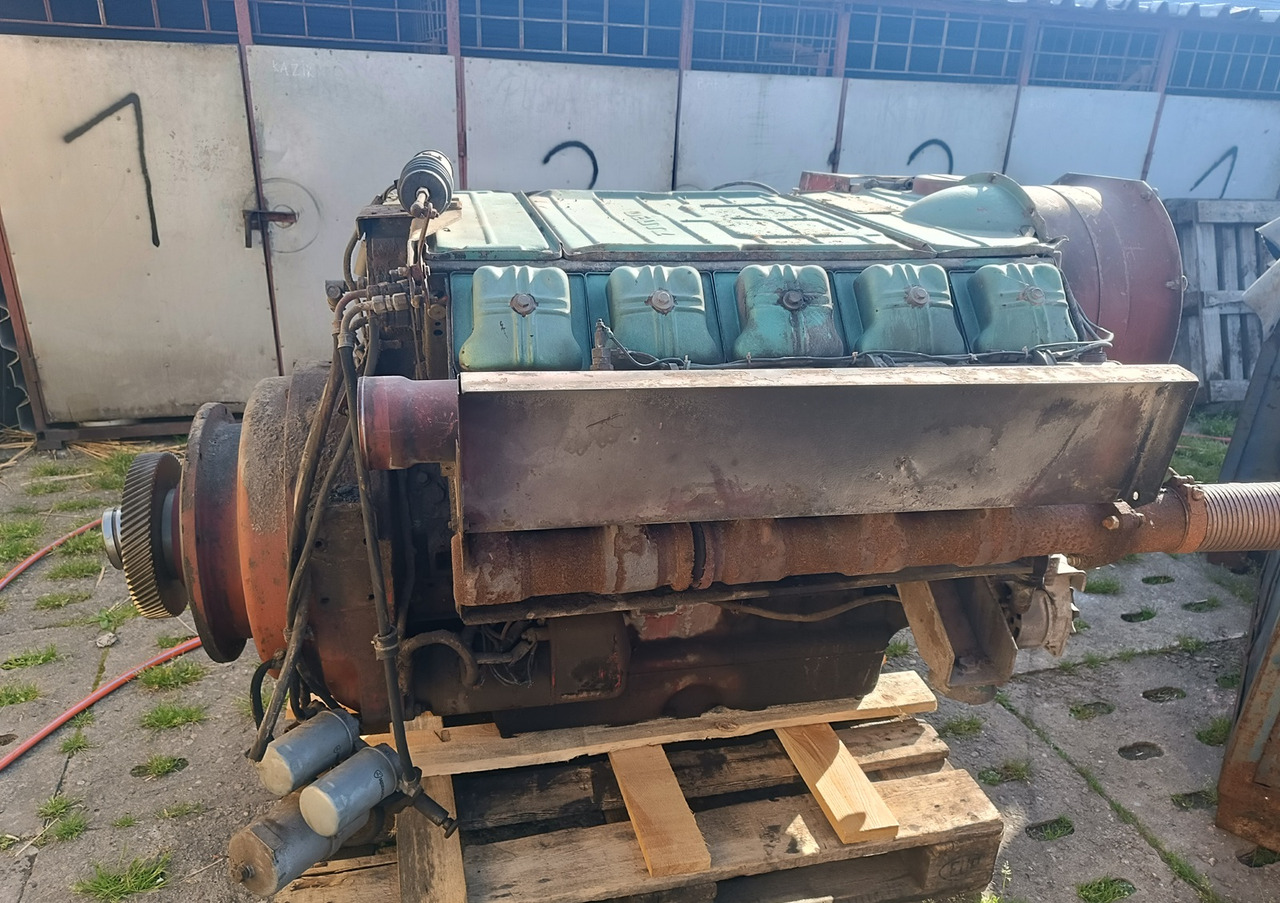 DEUTZ F 10 L 413 F F10L413F 256 HP / 305 HP - Motor och reservdelar för Industrimaskin: bild 2 DEUTZ F 10 L 413 F F10L413F 256 HP / 305 HP - Motor och reservdelar för Industrimaskin: bild 2