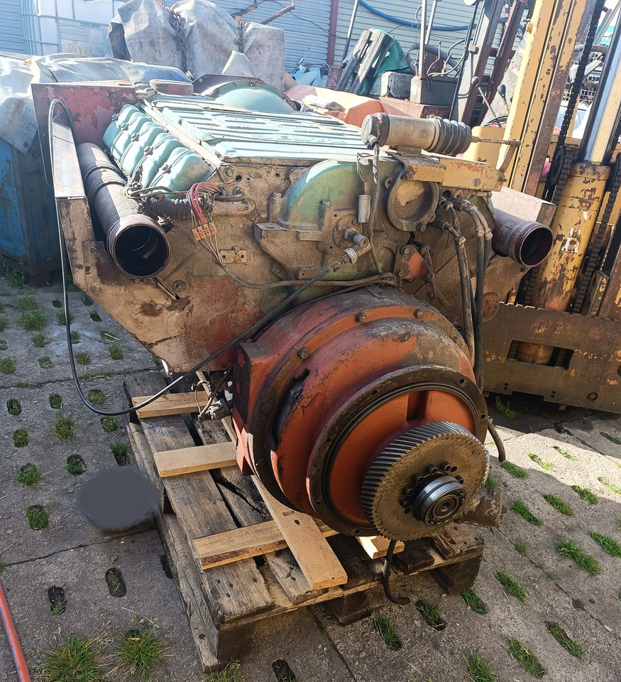DEUTZ F 10 L 413 F F10L413F 256 HP / 305 HP - Motor och reservdelar för Industrimaskin: bild 4 DEUTZ F 10 L 413 F F10L413F 256 HP / 305 HP - Motor och reservdelar för Industrimaskin: bild 4