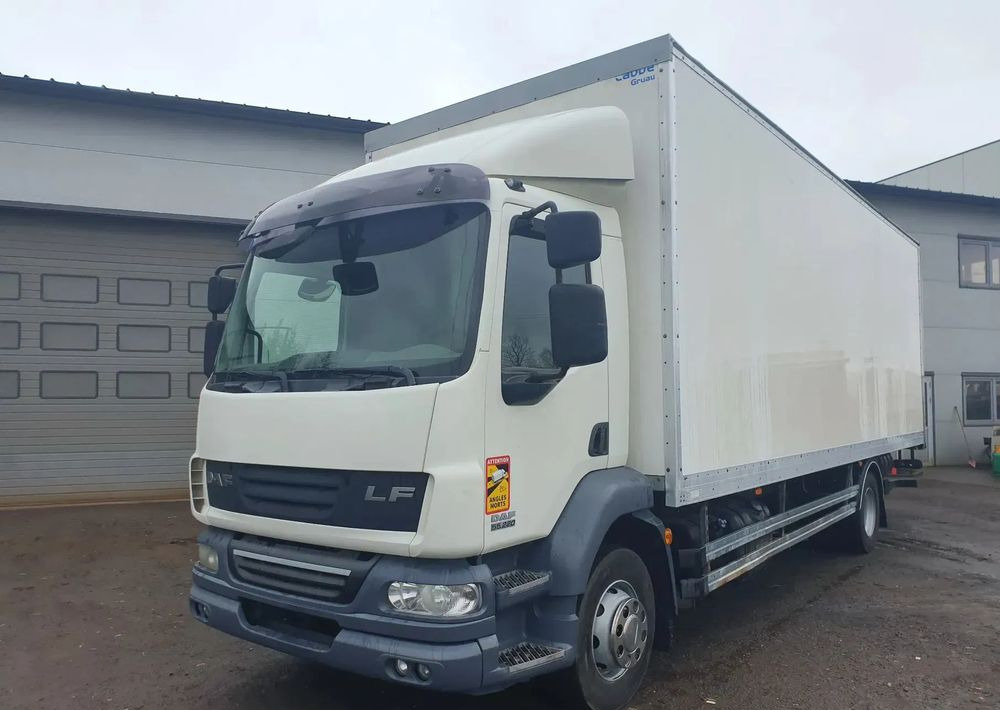 DAF LF 55 220 - Kylbil lastbil: bild 1 DAF LF 55 220 - Kylbil lastbil: bild 1