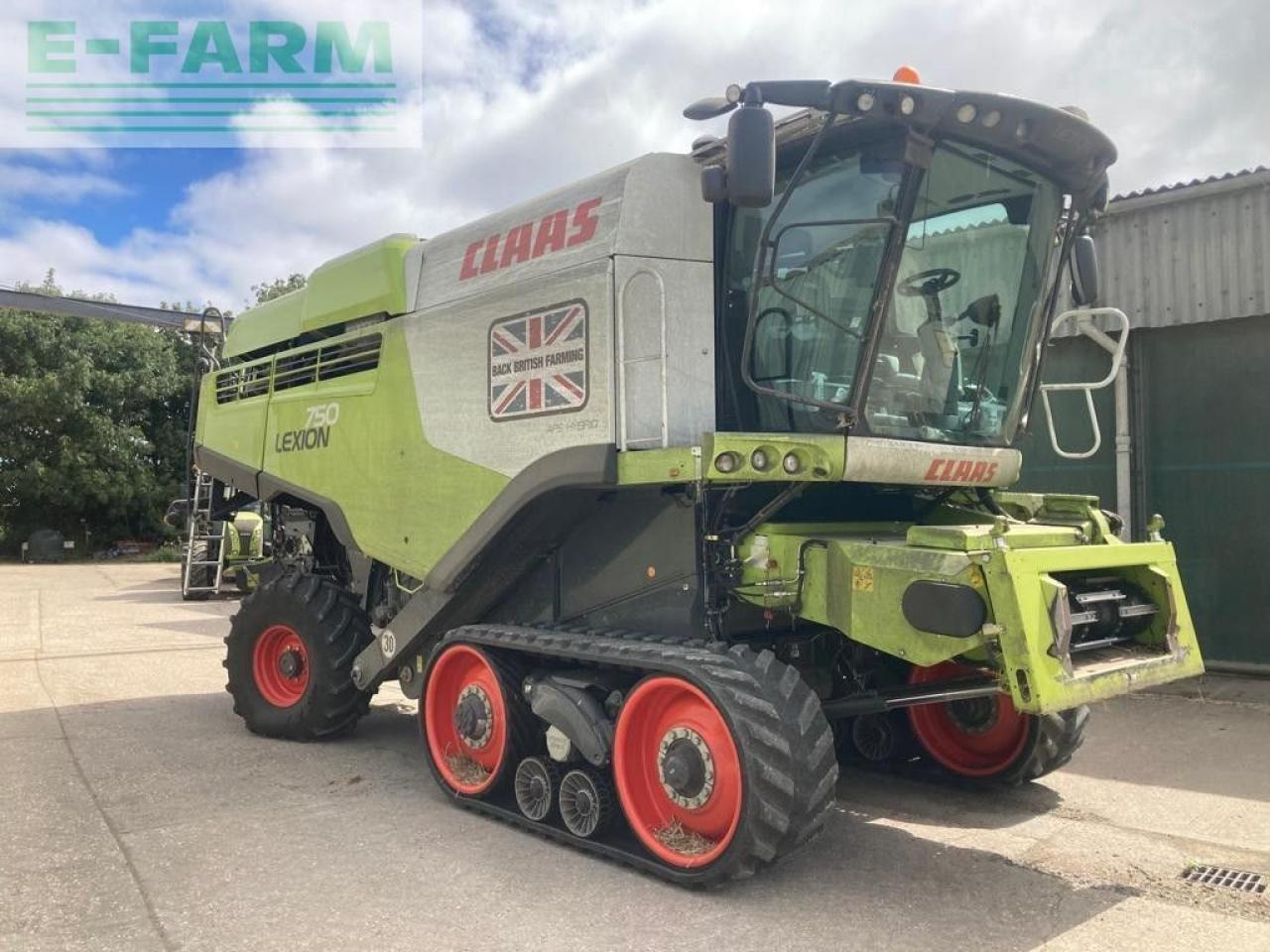 CLAAS LEXION 750 TT - Skördetröska: bild 1 CLAAS LEXION 750 TT - Skördetröska: bild 1