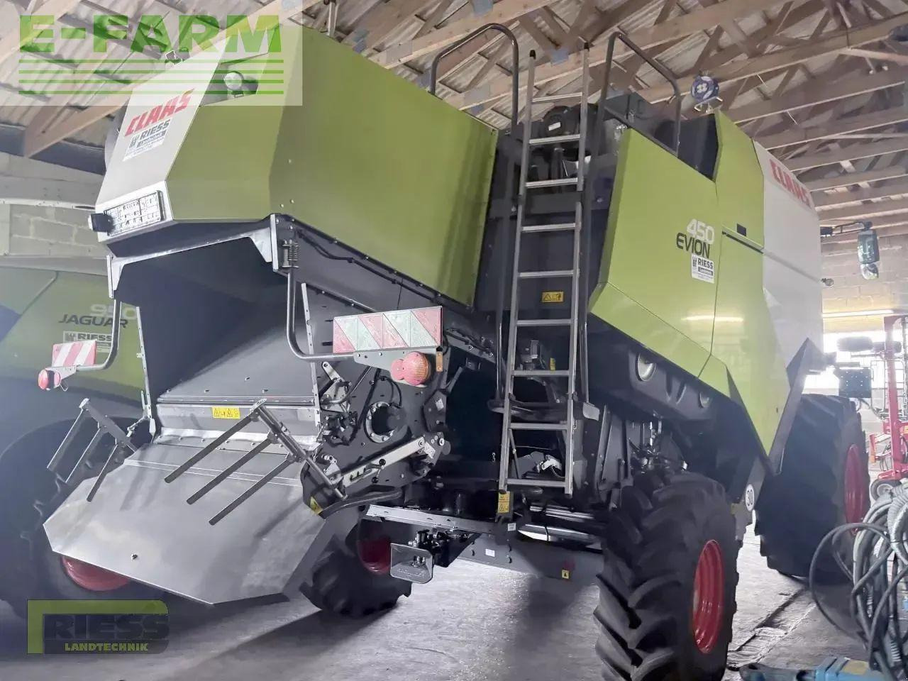 Skördetröska CLAAS evion 450 vario 560 classic e5: bild 9