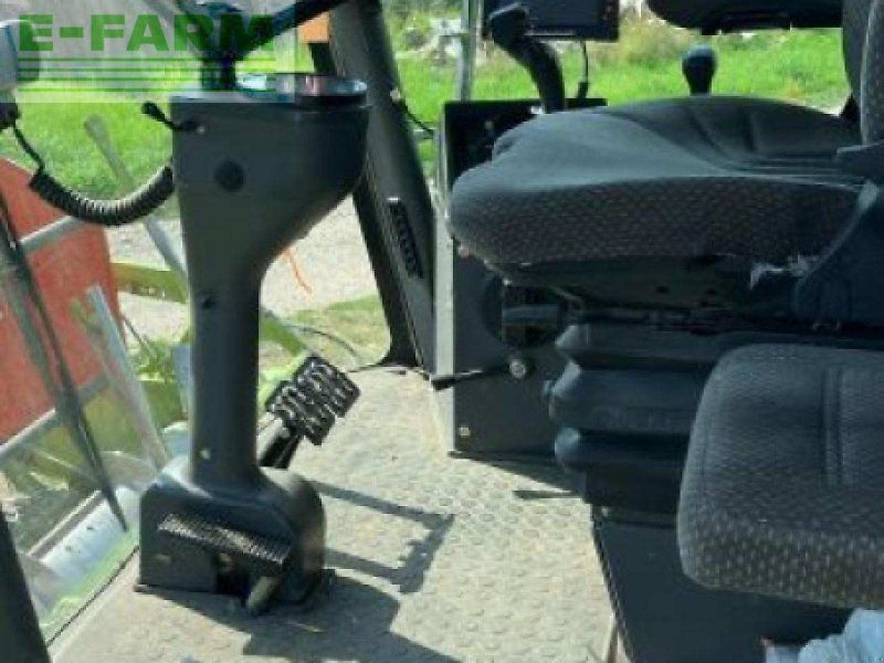 Skördetröska CLAAS mega 350: bild 9