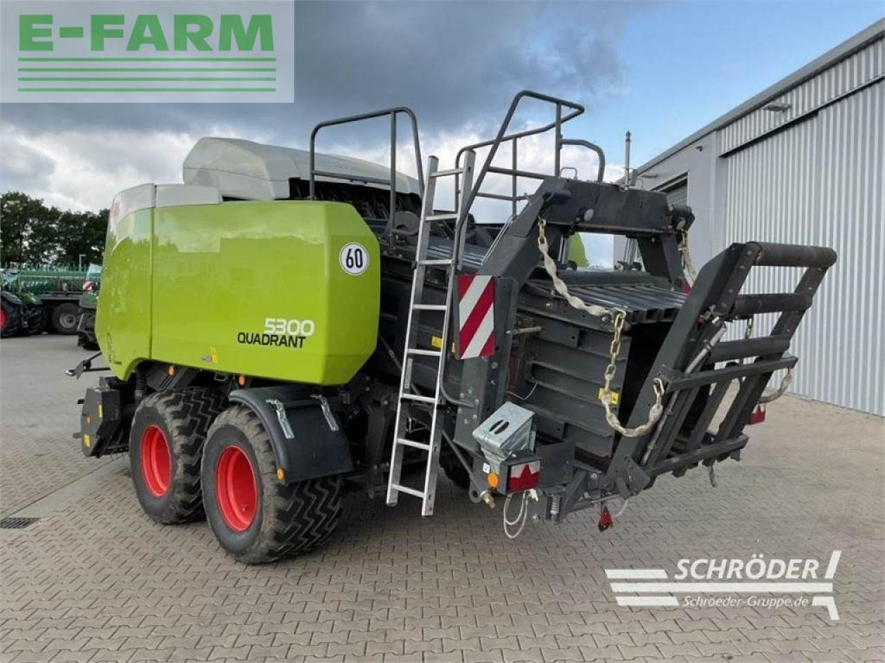 CLAAS quadrant 5300 rf - Fyrkantspress: bild 4 CLAAS quadrant 5300 rf - Fyrkantspress: bild 4