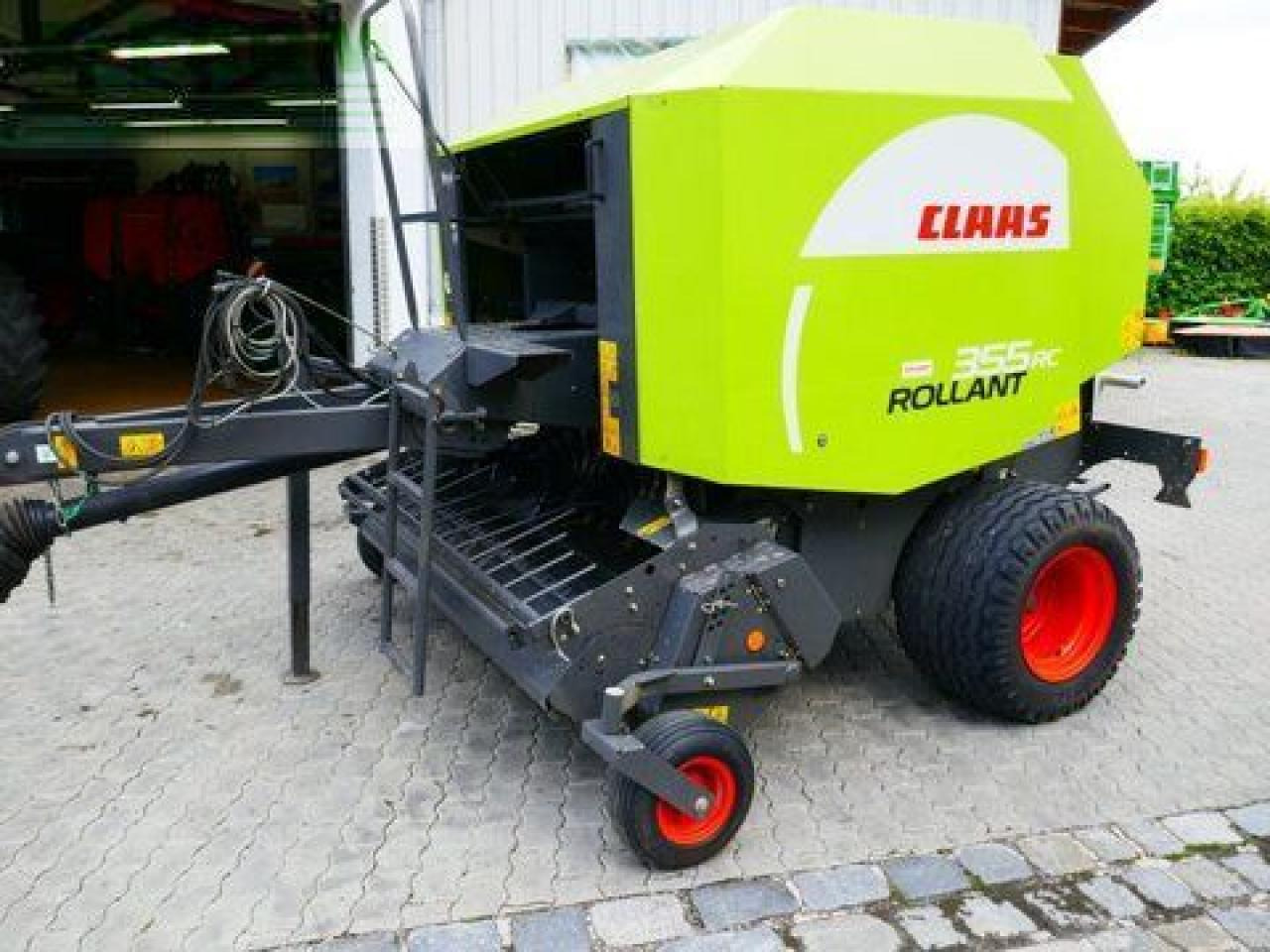 CLAAS rollant 355 rc - Fyrkantspress: bild 1 CLAAS rollant 355 rc - Fyrkantspress: bild 1