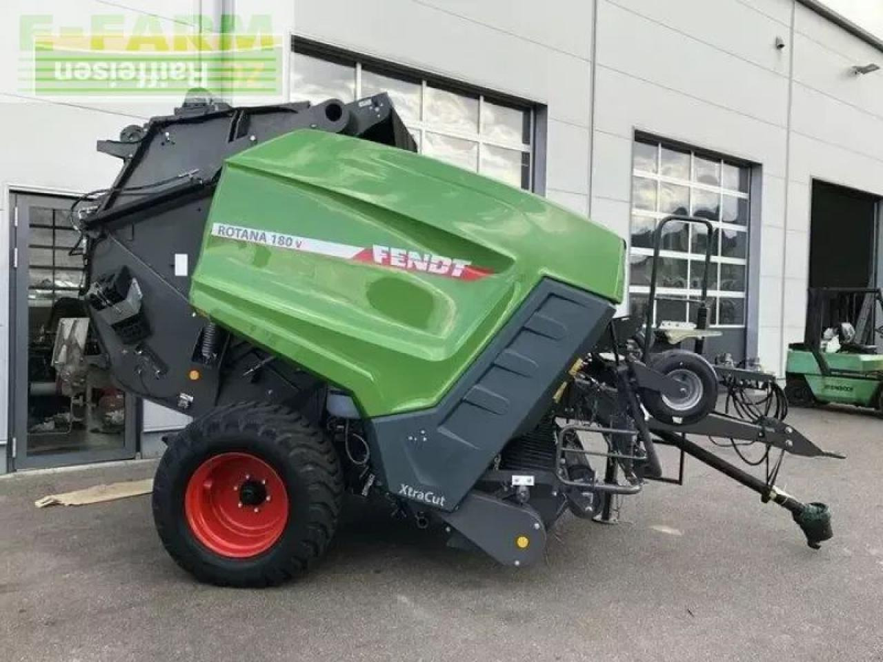 Fendt 180 v - Fyrkantspress: bild 3 Fendt 180 v - Fyrkantspress: bild 3