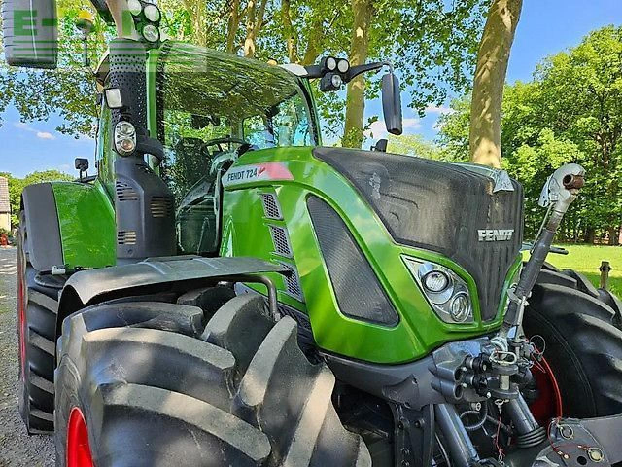 Fendt 724 s4 profi plus (718 720 722 ) - Traktor: bild 4 Fendt 724 s4 profi plus (718 720 722 ) - Traktor: bild 4