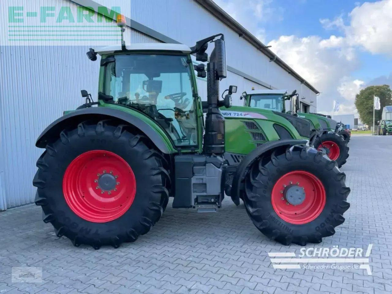 Fendt 724 s4 profi plus - Traktor: bild 2 Fendt 724 s4 profi plus - Traktor: bild 2