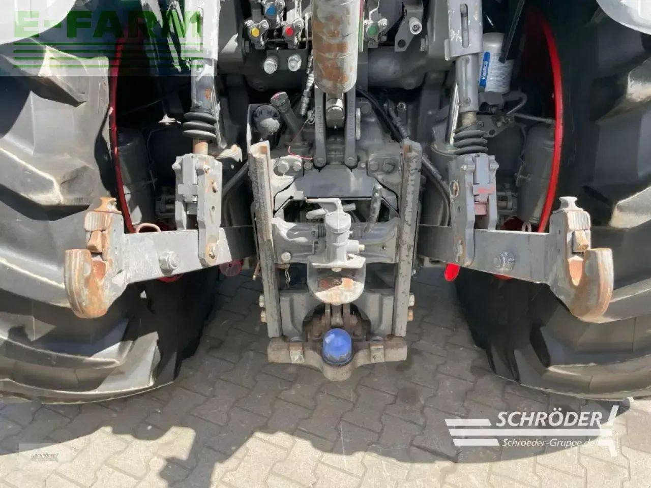Fendt 724 vario s4 profi plus ProfiPlus - Traktor: bild 3 Fendt 724 vario s4 profi plus ProfiPlus - Traktor: bild 3