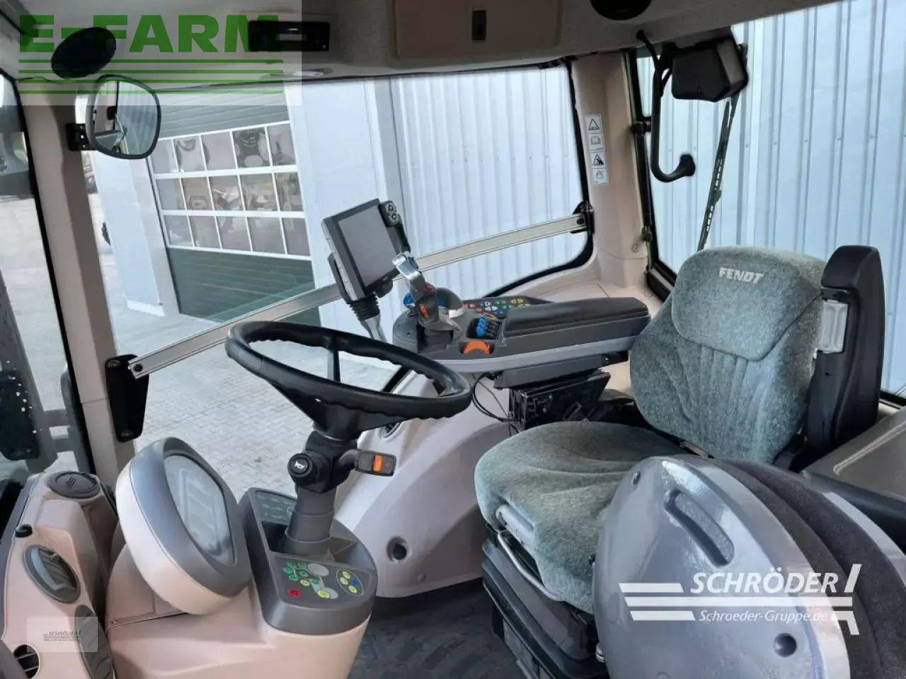 Fendt 828 vario s4 profi plus ProfiPlus - Traktor: bild 5 Fendt 828 vario s4 profi plus ProfiPlus - Traktor: bild 5