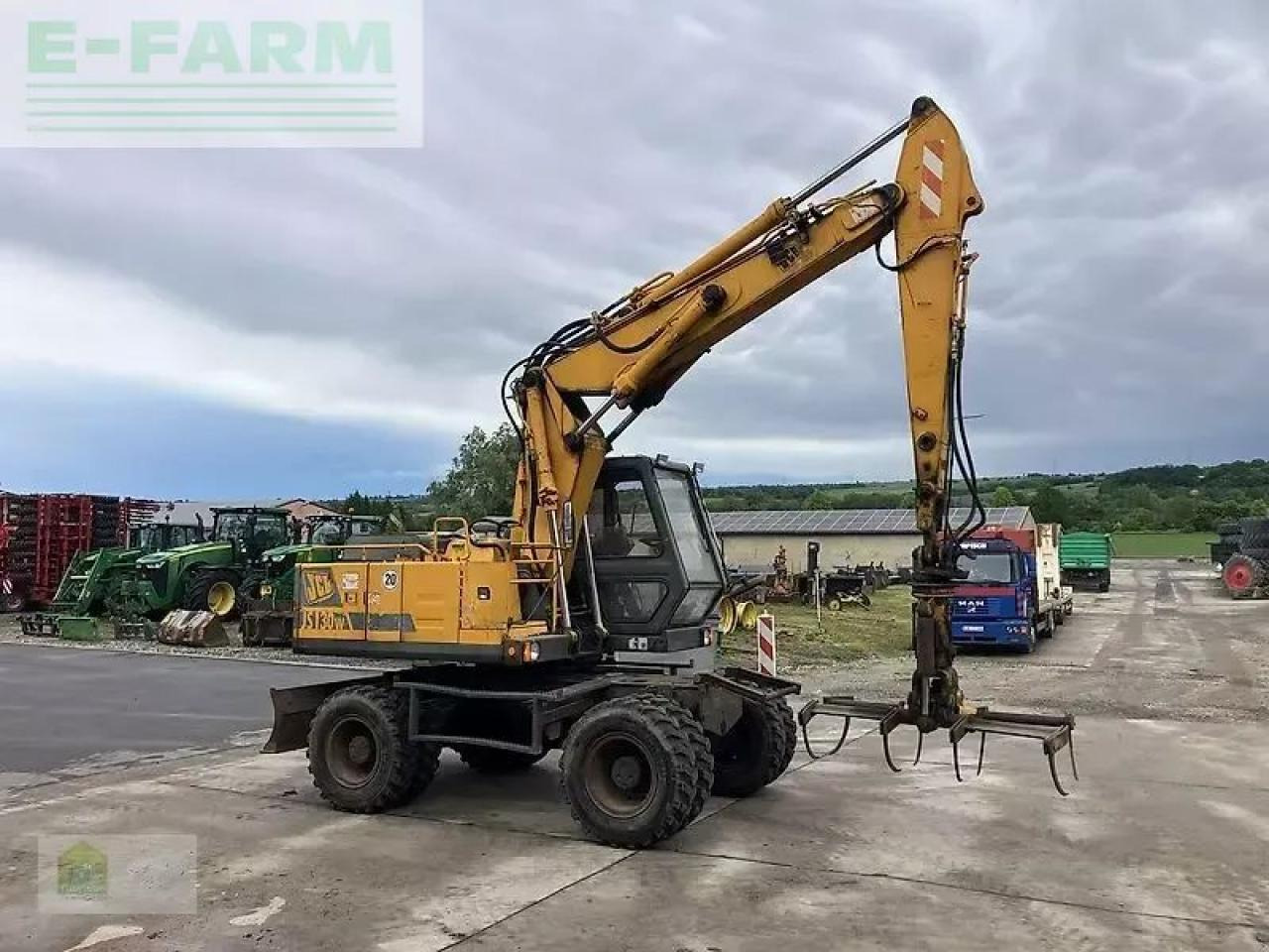 JCB js 130 w - Grävmaskin på däck: bild 3 JCB js 130 w - Grävmaskin på däck: bild 3