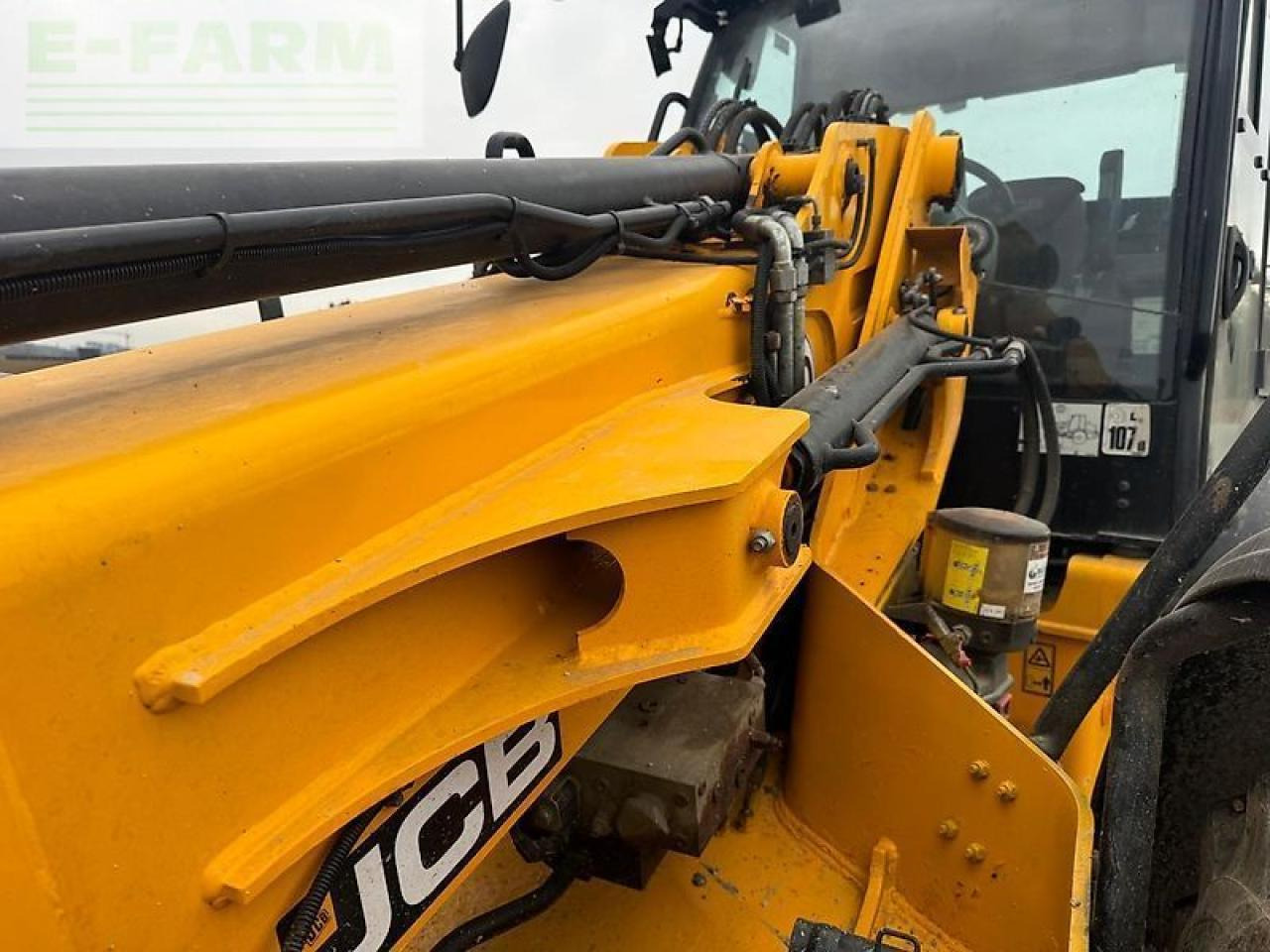 JCB tm 420 - Teleskoplastar: bild 2 JCB tm 420 - Teleskoplastar: bild 2