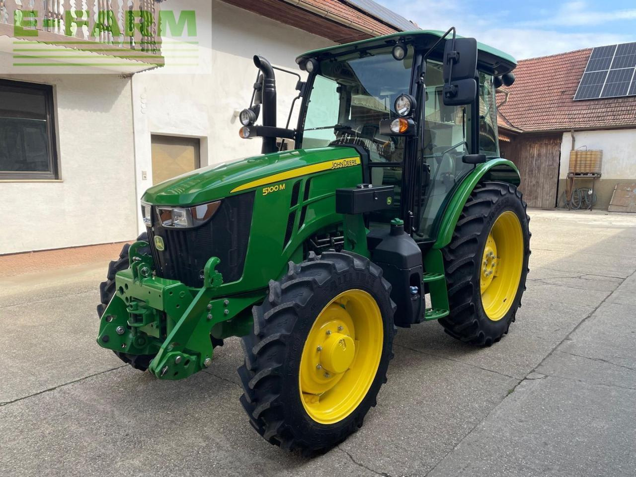 John Deere 5100M - Traktor: bild 1 John Deere 5100M - Traktor: bild 1