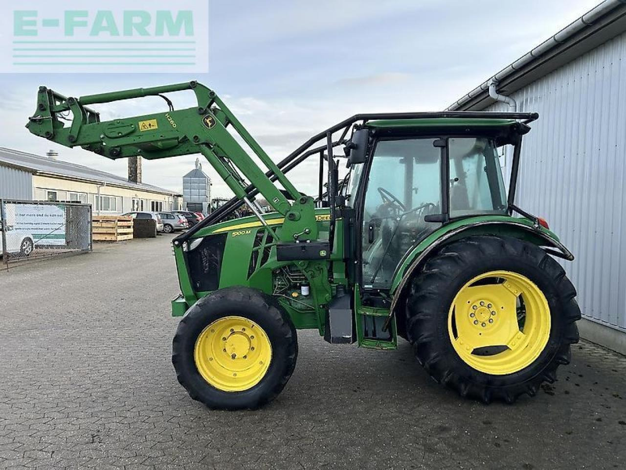 John Deere 5100m - Traktor: bild 2 John Deere 5100m - Traktor: bild 2