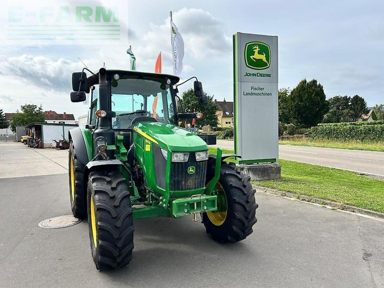 John Deere 5100m - Traktor: bild 1 John Deere 5100m - Traktor: bild 1
