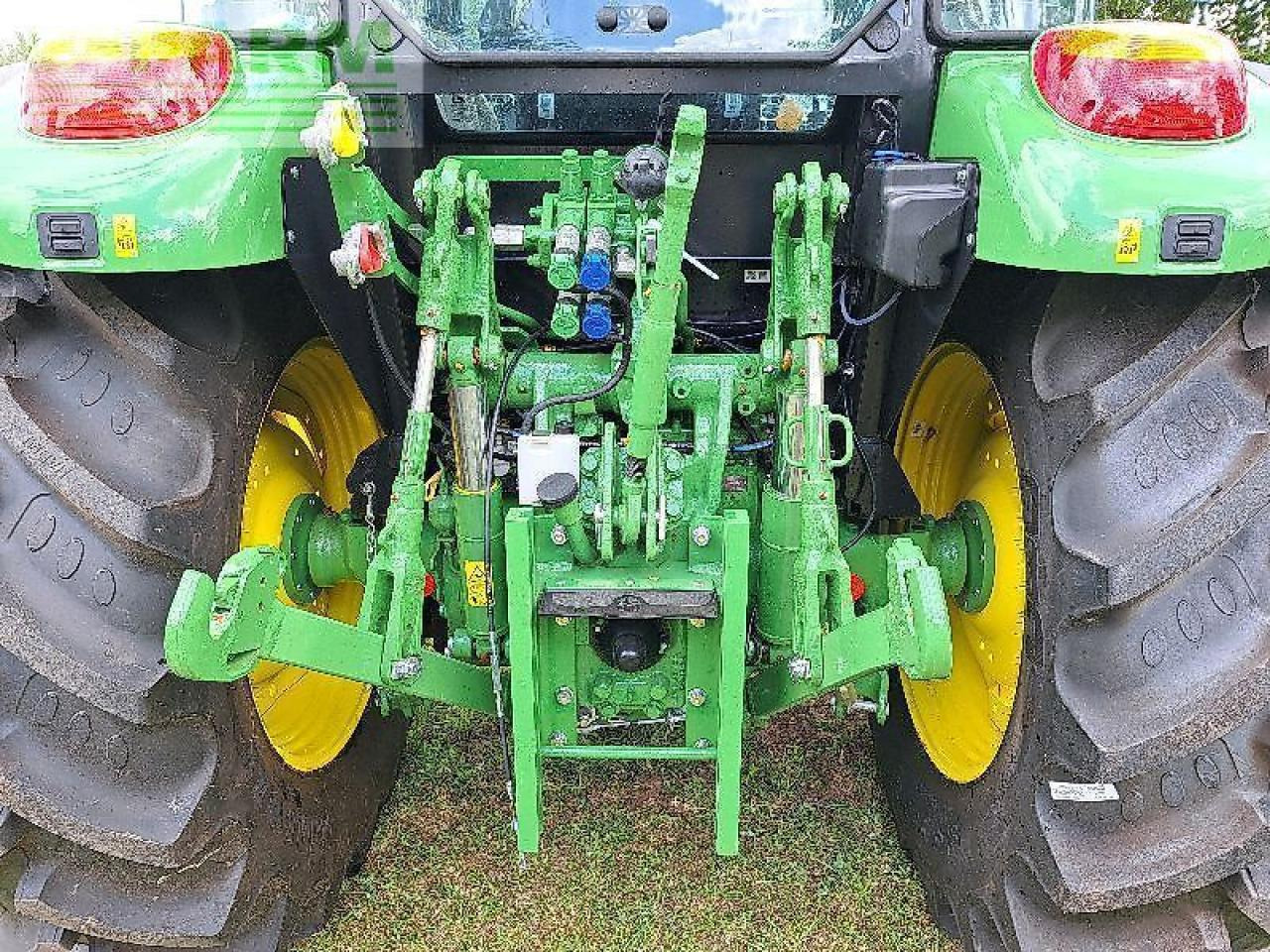 John Deere 5100m - Traktor: bild 5 John Deere 5100m - Traktor: bild 5