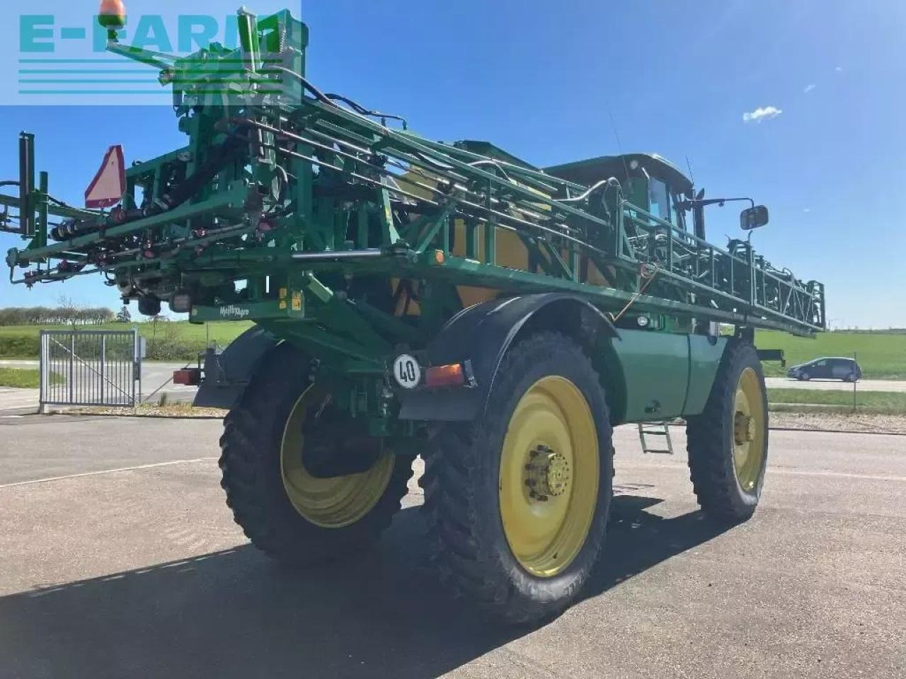 John Deere 5430 i - Bogserad spruta: bild 4 John Deere 5430 i - Bogserad spruta: bild 4