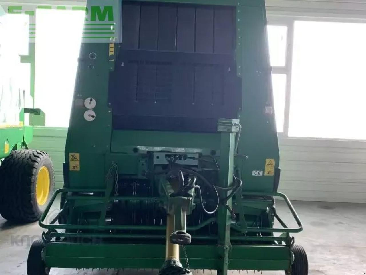 John Deere 592 maxi cut - Fyrkantspress: bild 4 John Deere 592 maxi cut - Fyrkantspress: bild 4