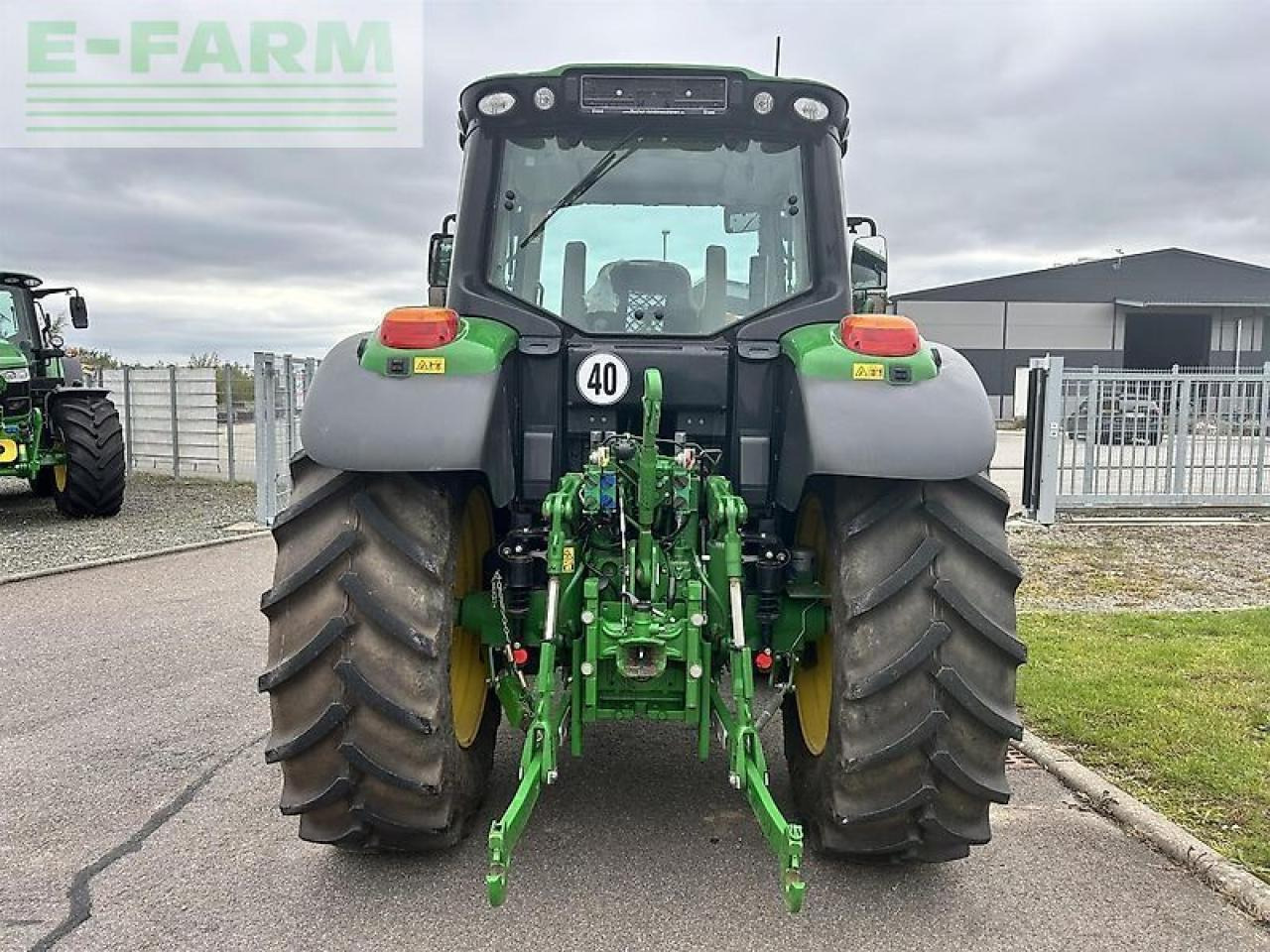 John Deere 6090m - Traktor: bild 5 John Deere 6090m - Traktor: bild 5