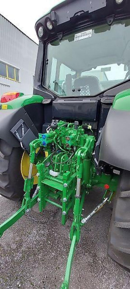 John Deere 6090m - Traktor: bild 3 John Deere 6090m - Traktor: bild 3