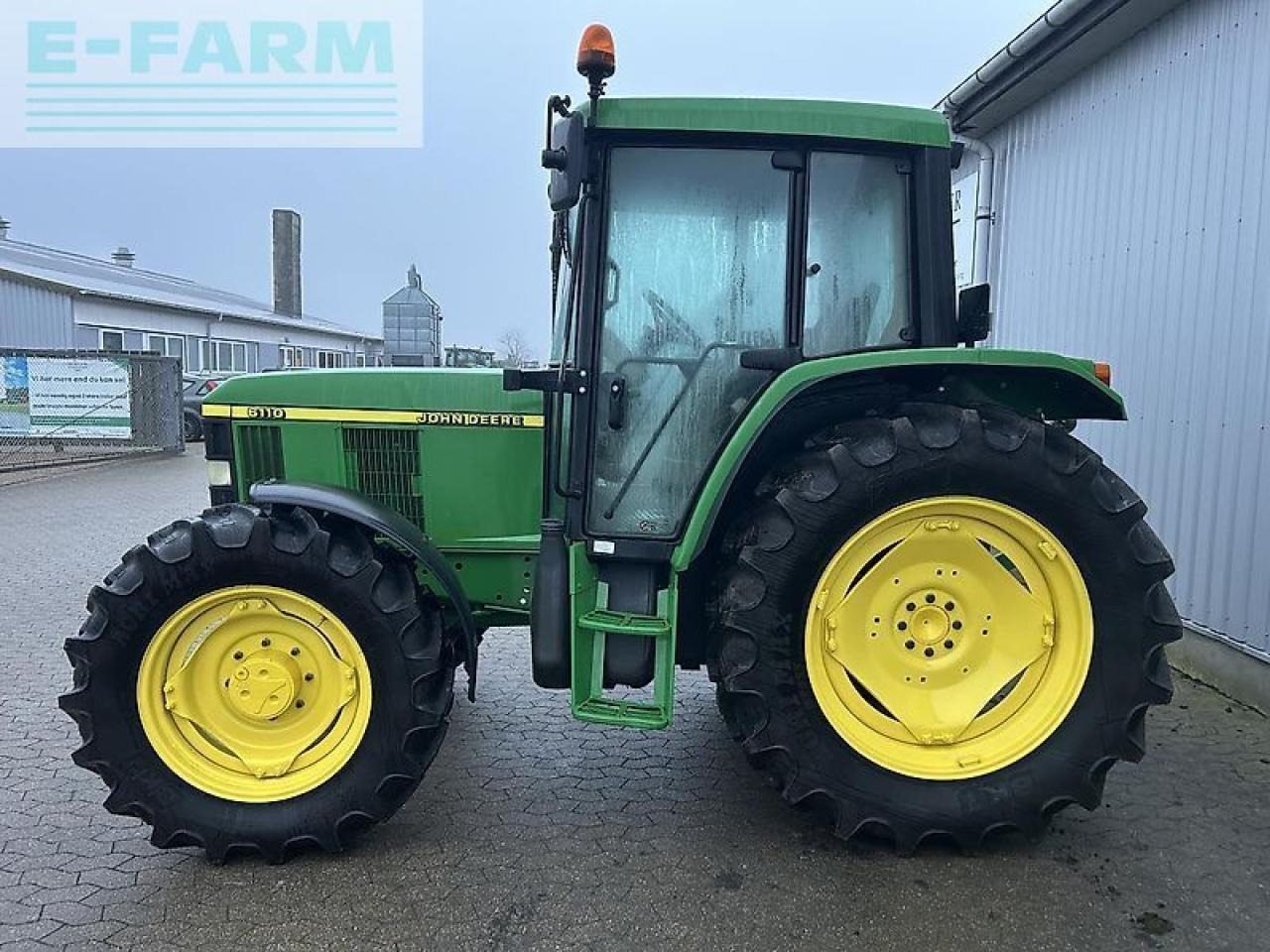 John Deere 6110 - Traktor: bild 2 John Deere 6110 - Traktor: bild 2