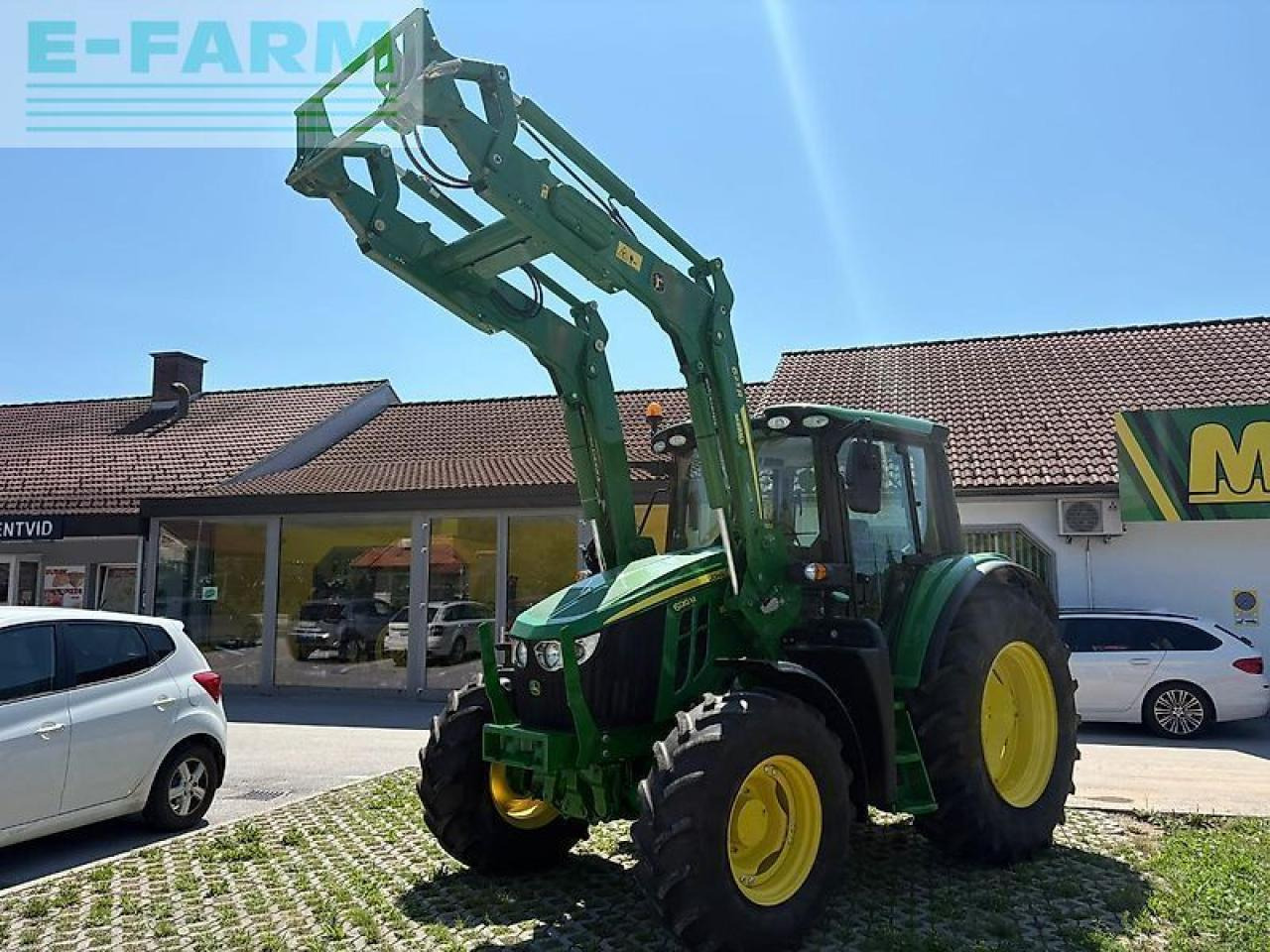 John Deere 6120m - Traktor: bild 1 John Deere 6120m - Traktor: bild 1