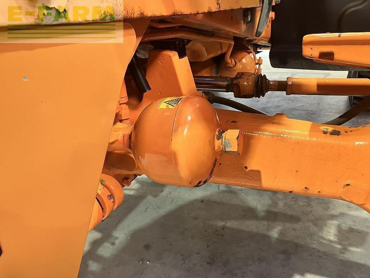 Traktor John Deere 6125r: bild 11