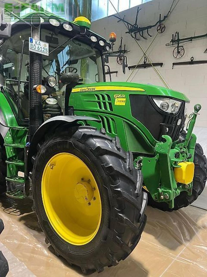 John Deere 6125r ultimate - Traktor: bild 1 John Deere 6125r ultimate - Traktor: bild 1
