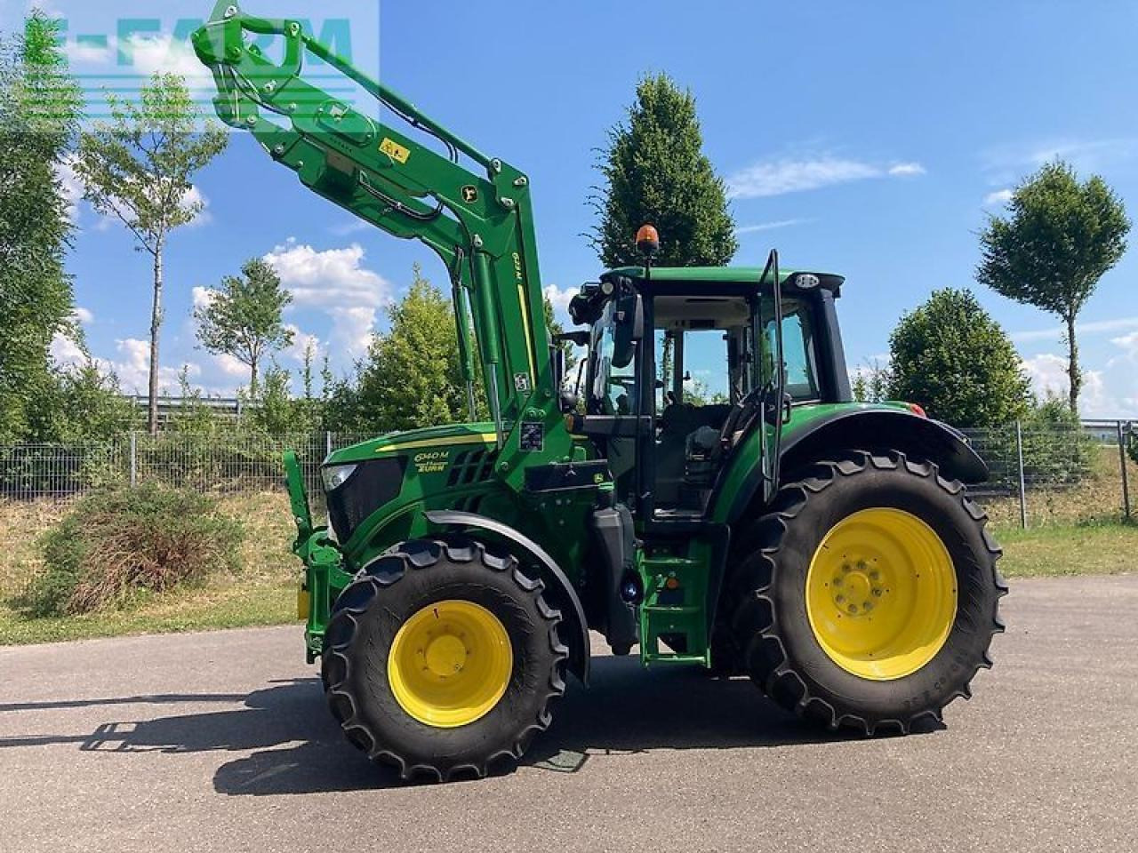 John Deere 6140m - Traktor: bild 1 John Deere 6140m - Traktor: bild 1