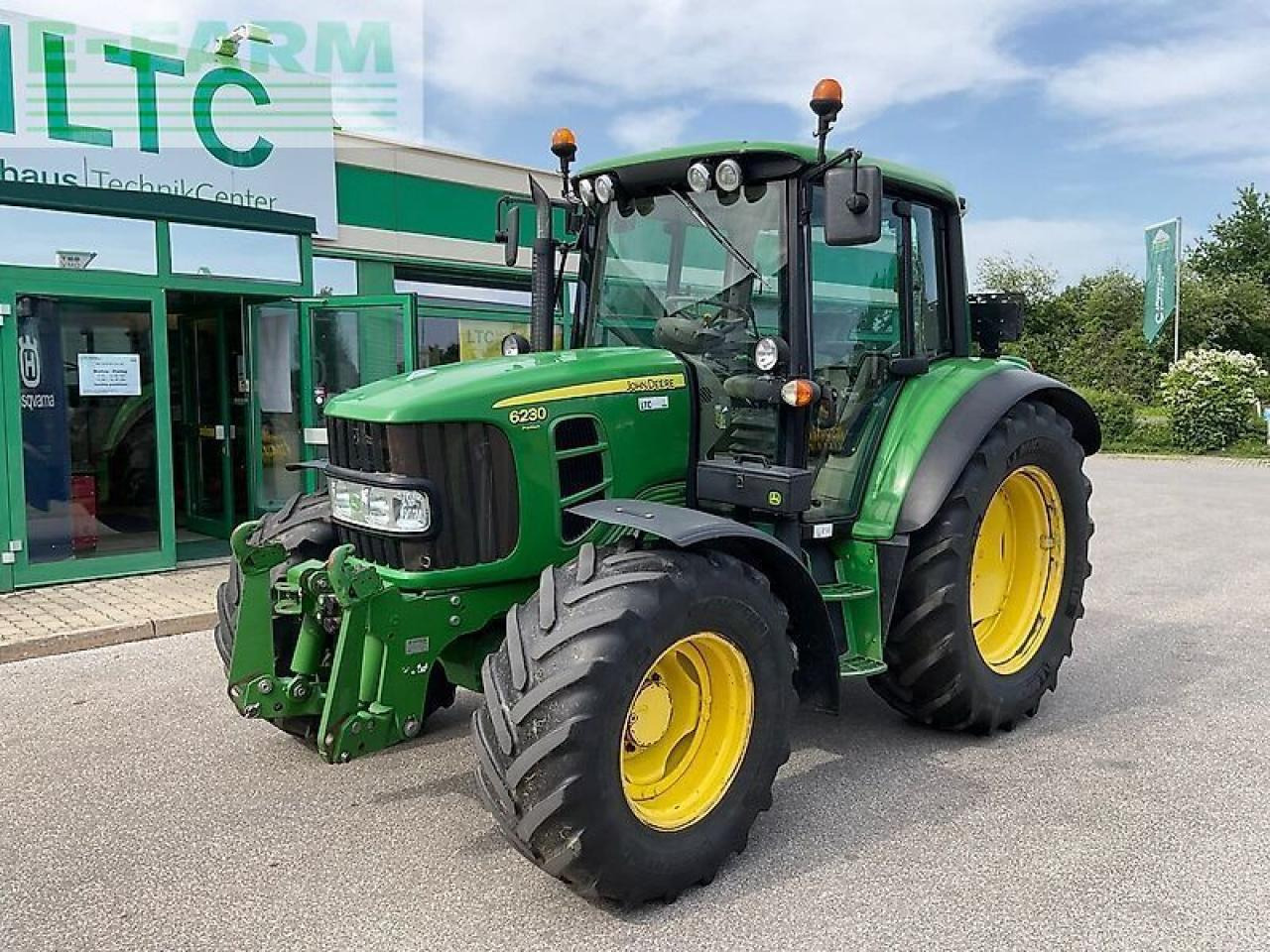 John Deere 6230 premium - Traktor: bild 1 John Deere 6230 premium - Traktor: bild 1