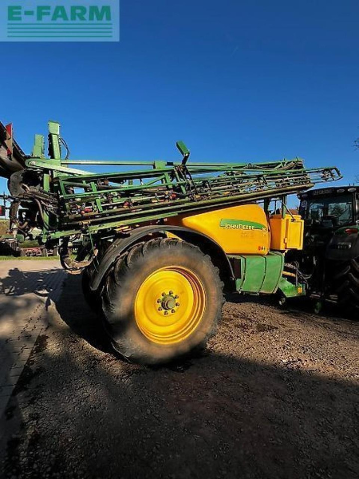 John Deere 740i - Bogserad spruta: bild 4 John Deere 740i - Bogserad spruta: bild 4