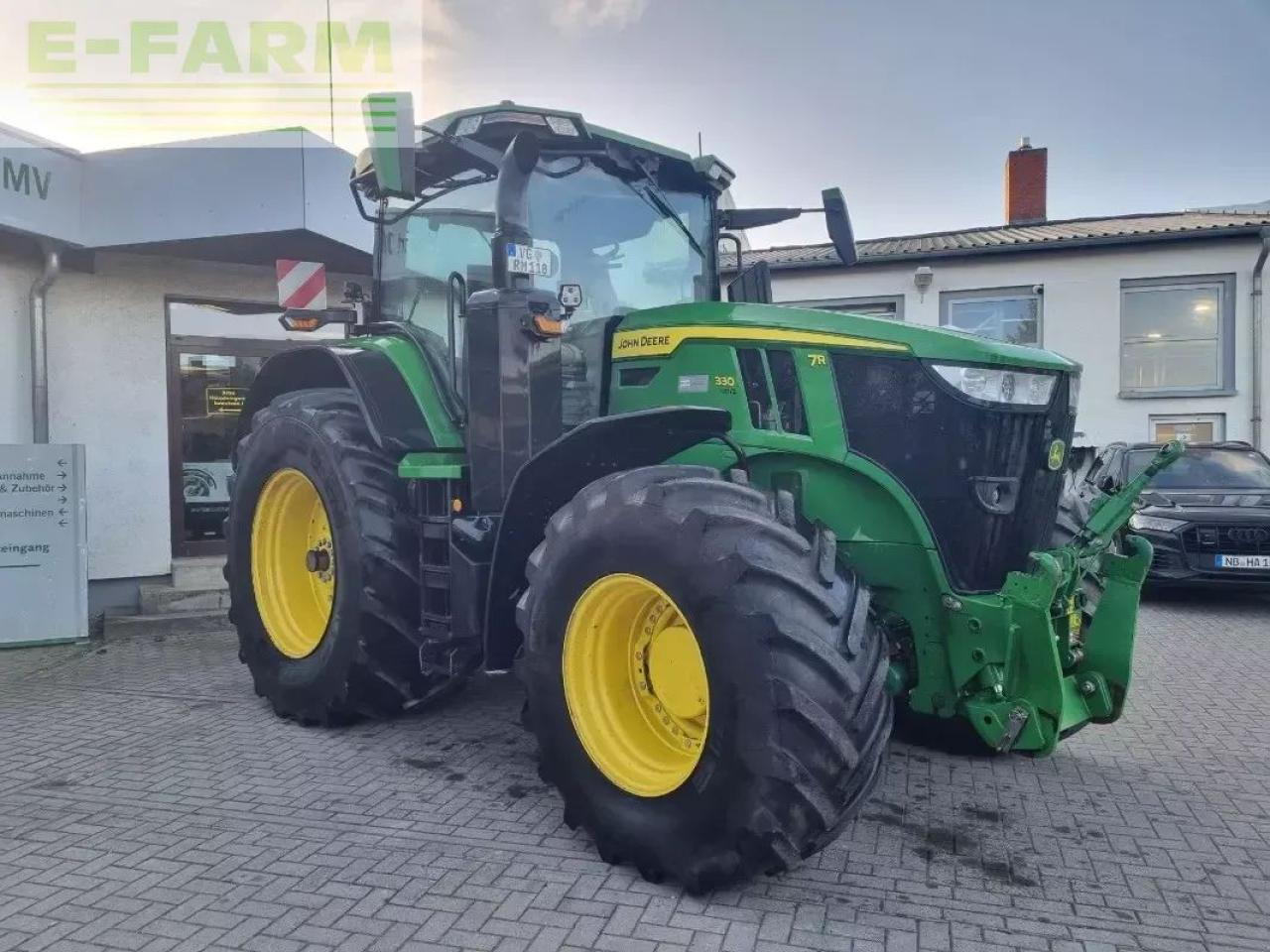 John Deere 7r 330 my20 - Traktor: bild 2 John Deere 7r 330 my20 - Traktor: bild 2