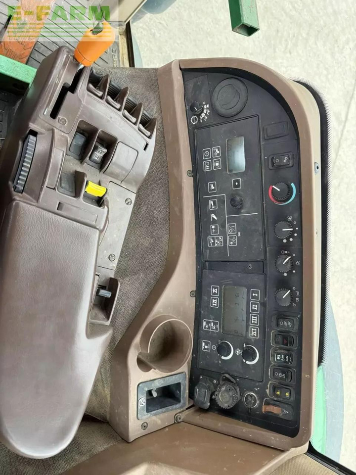 Traktor John Deere 8230: bild 6 Traktor John Deere 8230: bild 6