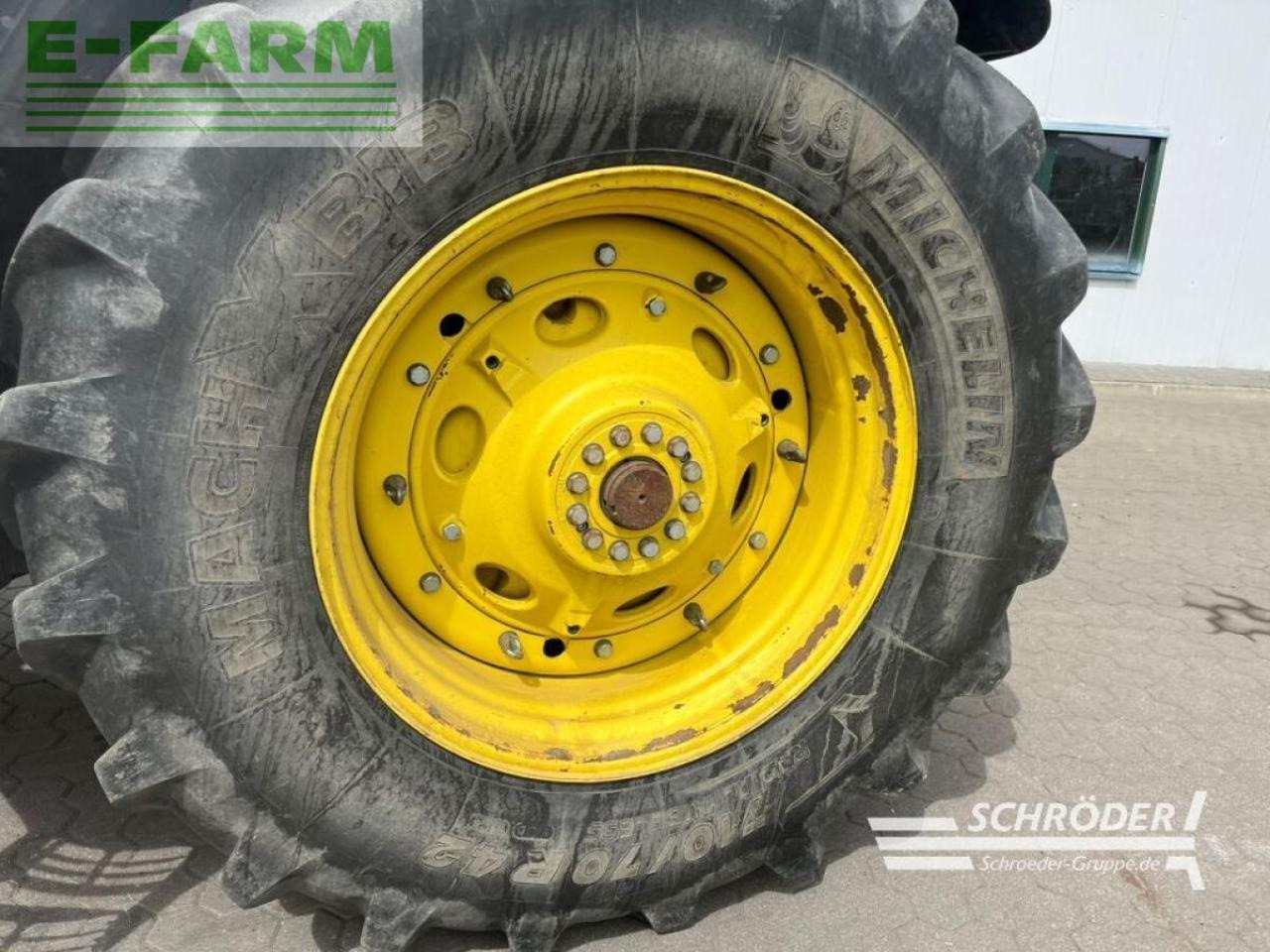 John Deere 8335 r autopower + zwillingsbereifung - Traktor: bild 5 John Deere 8335 r autopower + zwillingsbereifung - Traktor: bild 5