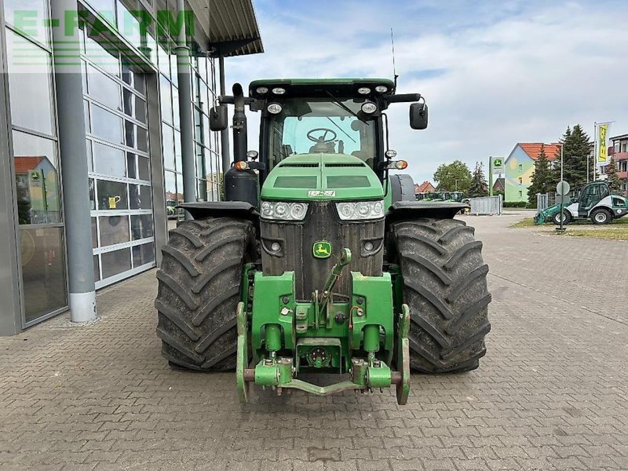 John Deere 8335r - Traktor: bild 3 John Deere 8335r - Traktor: bild 3